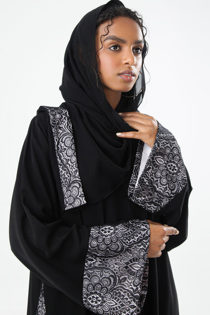 Black Sided Design Abaya