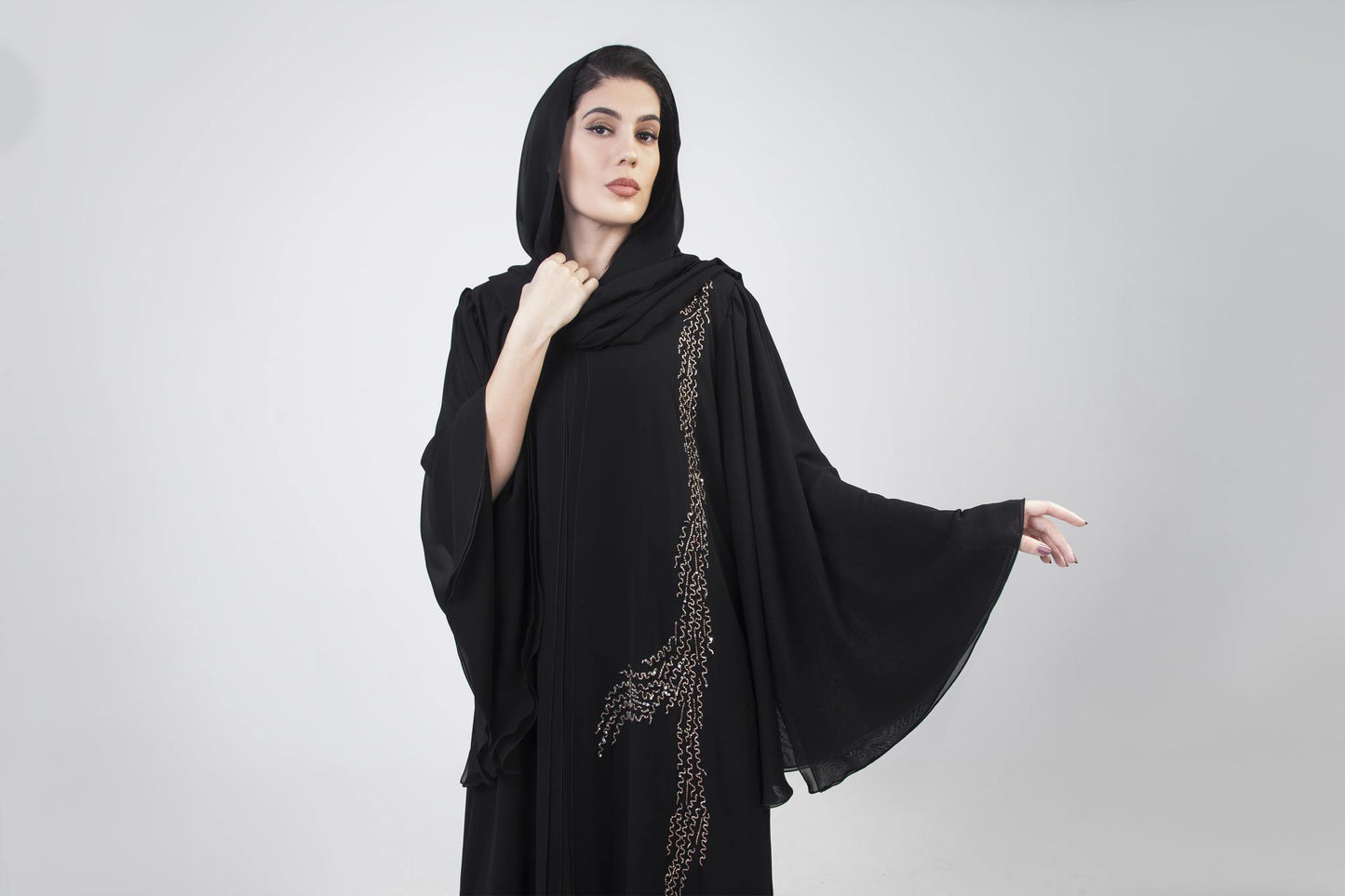 Geometric Beads Design Abaya With Long Sleeves