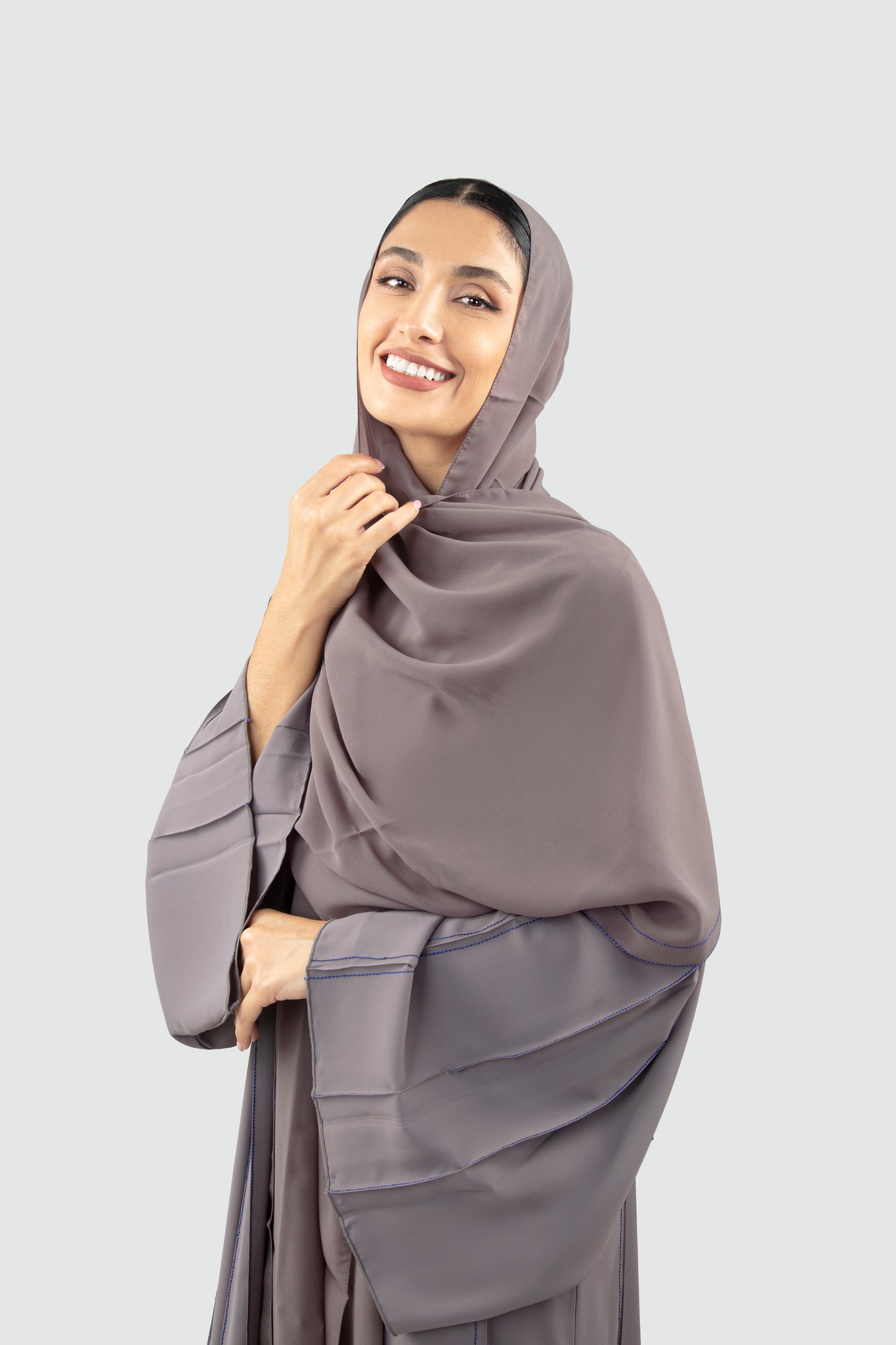 Wide Sleeves Color Abaya Design